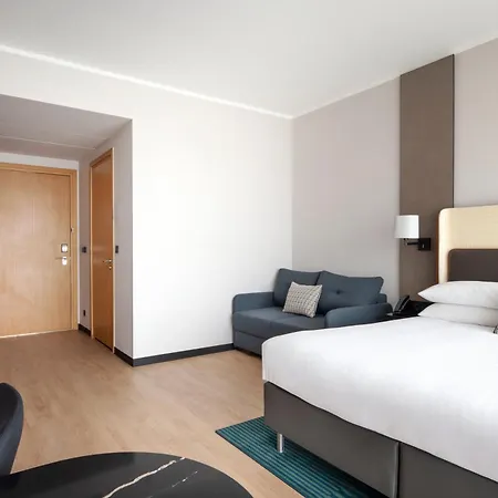 Marriott & Отель 4*