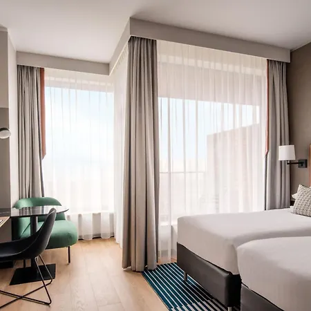 Marriott & Отель 4*