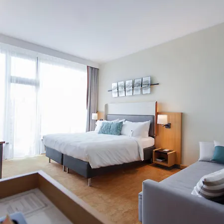 Marriott & מלון